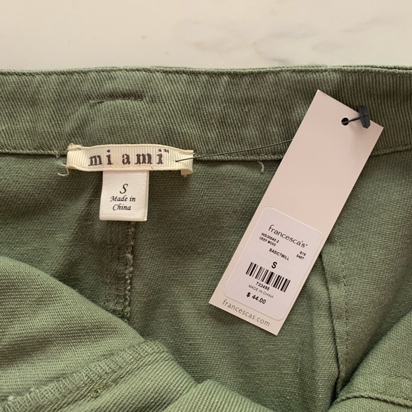 Never been worn! - Picture 2 of 2